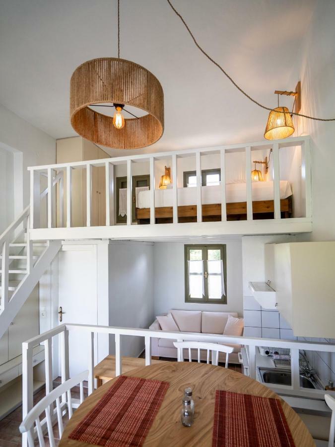 Aeolus Pool Apts Palekastro Exteriör bild